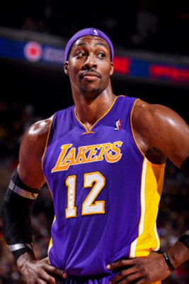 贝纳蒂亚：我和德布劳内谈过，但当时他已接近签约那不勒斯了（贝纳蒂亚称曾与德布劳内沟通，但当时他已基本确定加盟那不勒斯）