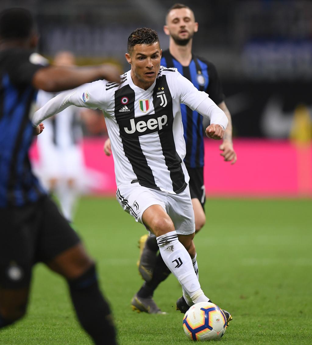 英超前瞻：狼队状态低迷连输10场，布伦特福德客场5连败（英超前瞻：狼队陷低迷吞十连败，布伦特福德客场遭五连败）