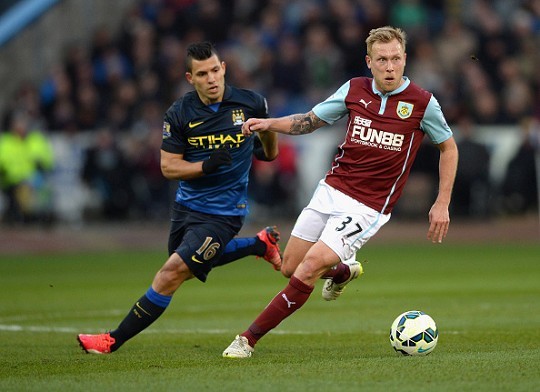 火箭哈登末节爆发连得15分（火箭核心哈登末节发飙连砍15分）