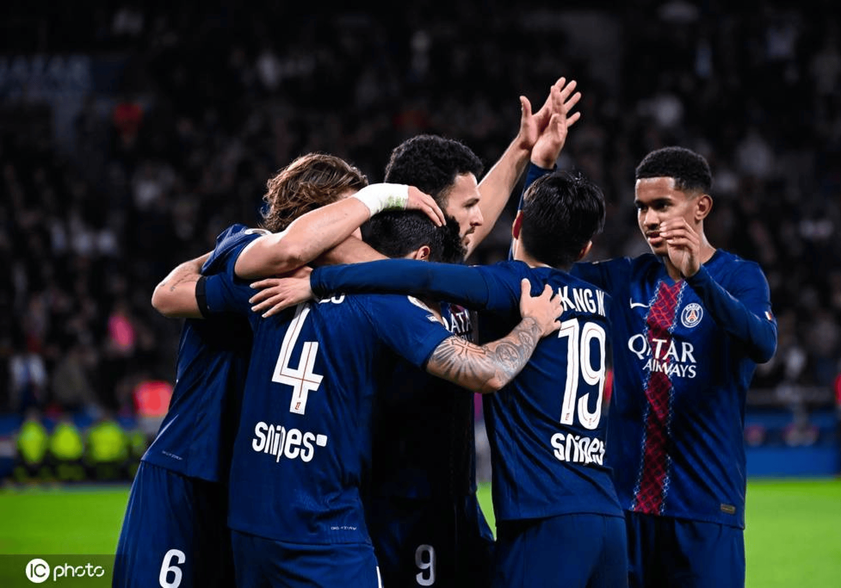 美加墨世界杯分组结果揭晓 姆巴佩、哈兰德小组赛相遇（北美世界杯分组出炉：姆巴佩与哈兰德小组赛同组相逢）