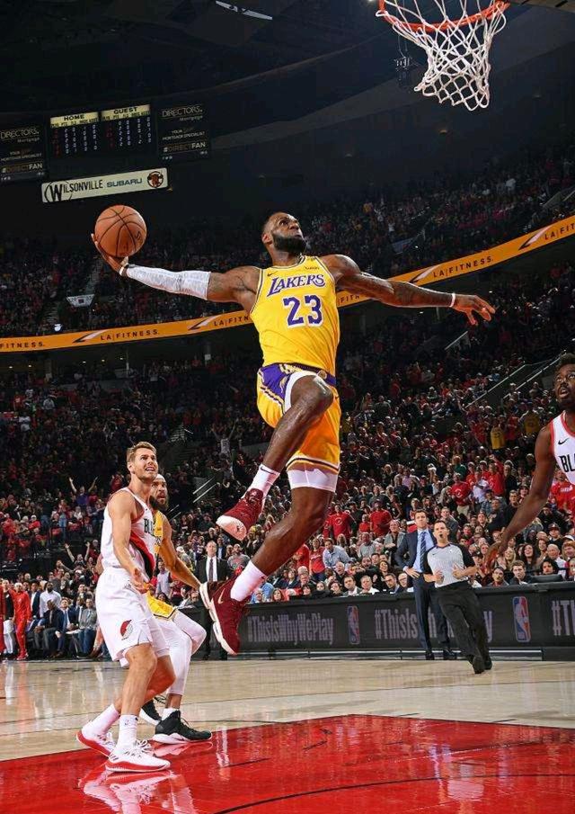 赫罗纳vs阿拉维斯：维特塞尔、布林德首发，马里亚诺-迪亚斯、德尼斯-苏亚雷斯出战（赫罗纳迎战阿拉维斯：维特塞尔、布林德首发，马里亚诺-迪亚斯与德尼斯-苏亚雷斯出场）