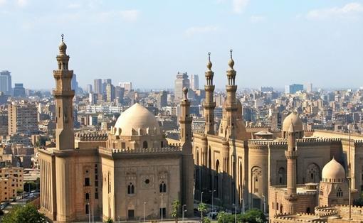 海外博主：C罗亲自联系B费，希望他能加盟利雅得胜利（据海外博主爆料，C罗主动联系B费，邀请其加盟利雅得胜利）