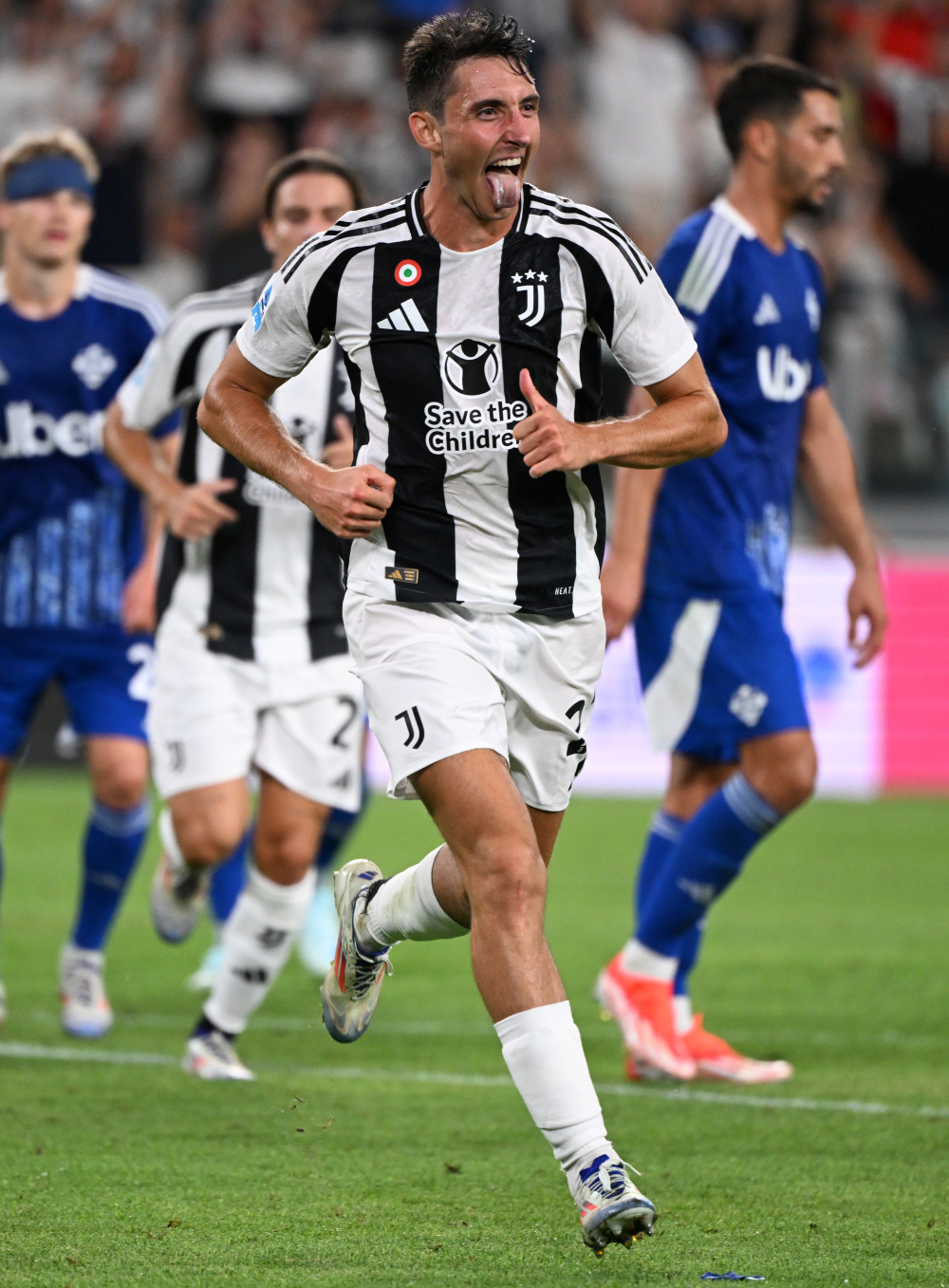 里奇重返旧地感怀米兰岁月，致敬品格胜利之夜（里奇重访旧地追忆米兰时光，致敬品格制胜之夜）